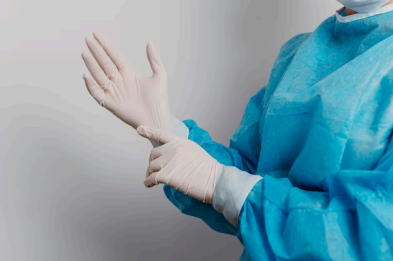 Latex Examination Gloves: Uses and Benefits